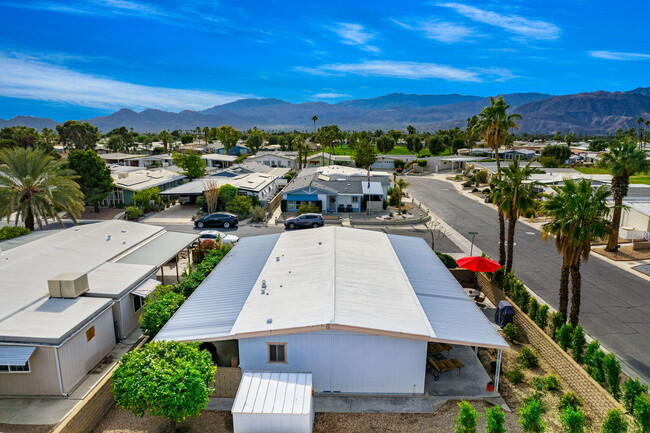 Building Photo - 73284 Haystack Mountain Dr