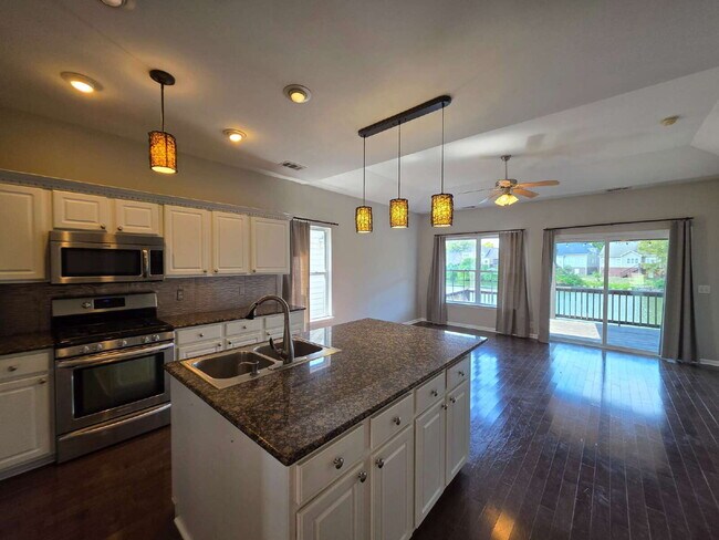 Building Photo - Luxury Lake Living Overlooking Coleman Lake