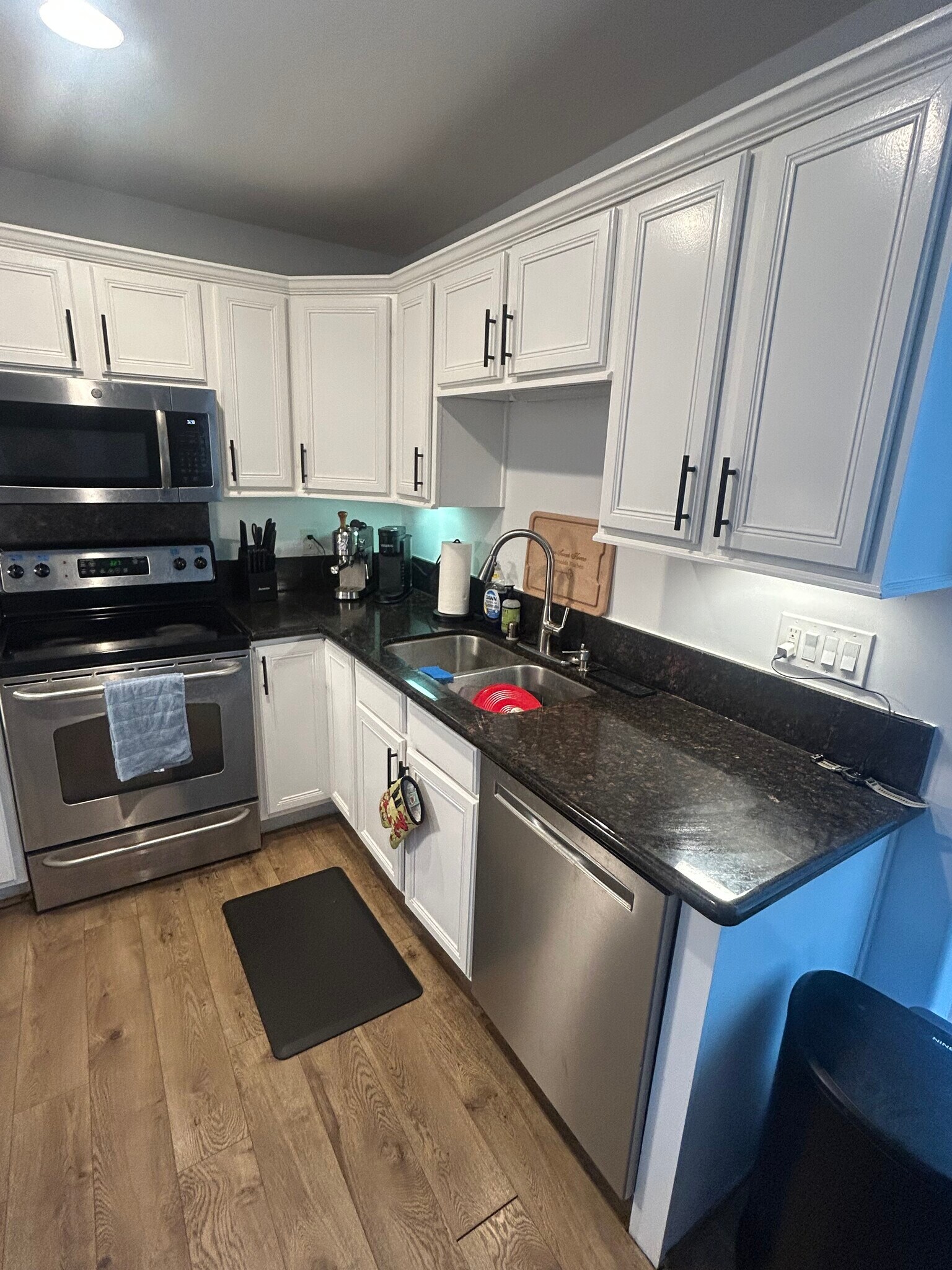 Building Photo - 5055 Collwood Blvd