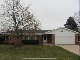 Building Photo - W210N16682 Western Ave