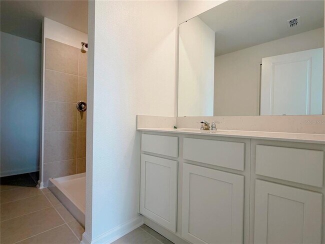 Building Photo - 3103 Totem Rd