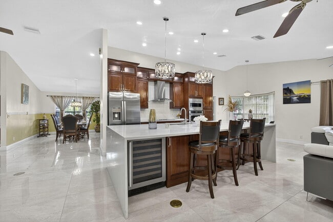 Building Photo - 798 Blueberry Dr