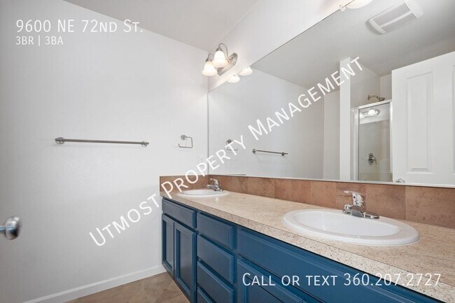 Building Photo - Easy Living 3BD Townhouse