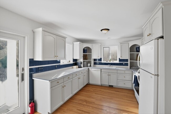 Building Photo - 12 Taghkanic Churchtown Rd