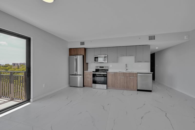 Building Photo - 840 NE 130th St