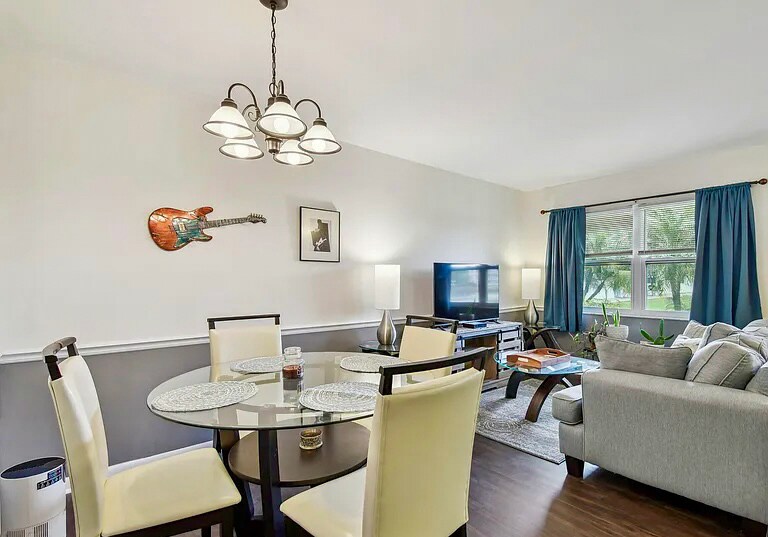 Building Photo - 1900 59th Ave N