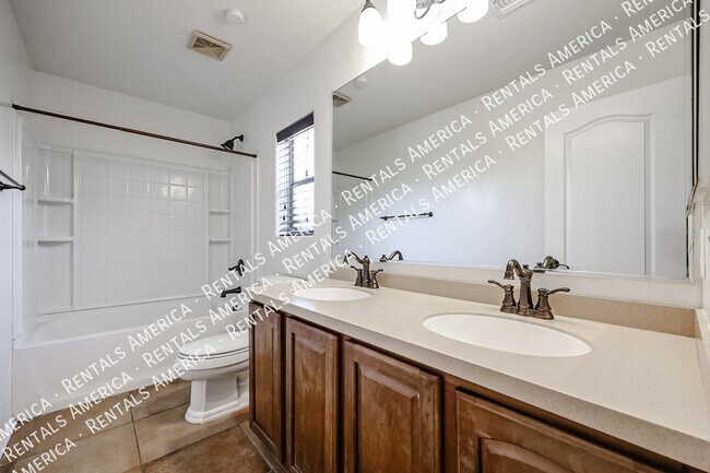 Building Photo - 1074 S Hawk Ln