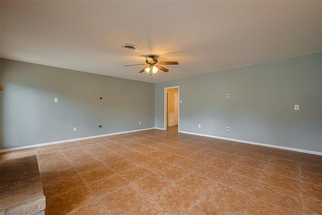 Building Photo - 7906 Braesview Ln