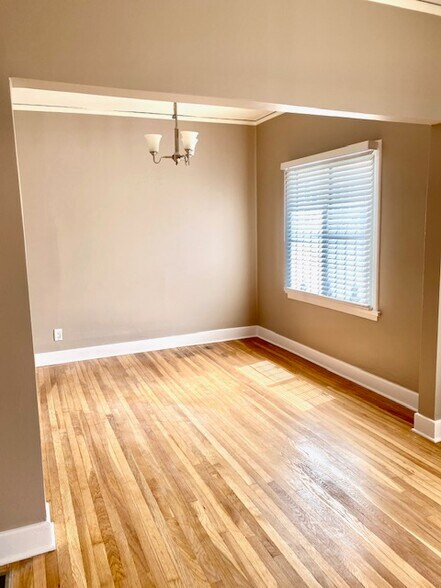 Building Photo - 3527 Georgia St