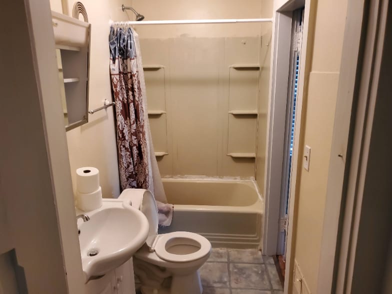 Building Photo - 714 N 4th St