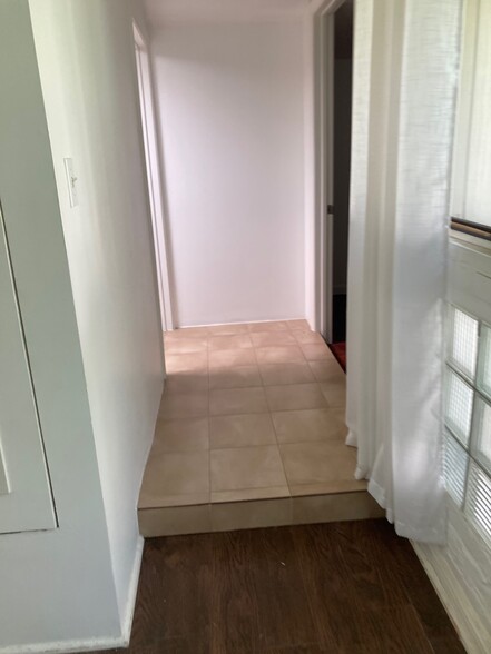 Hallway to Bedroom & Bathroom - 749 Lexington Way