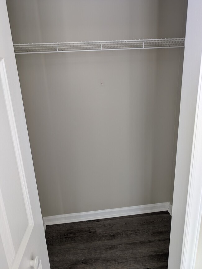 Building Photo - 5828 Amity Springs Dr