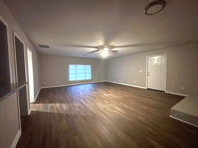 Building Photo - Available Now!