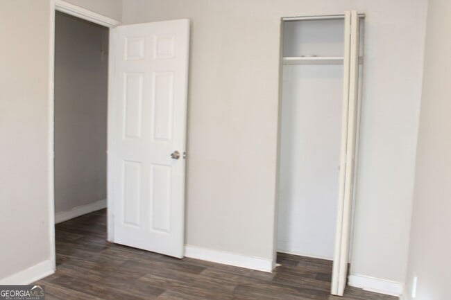 Building Photo - 700 Neal St NW