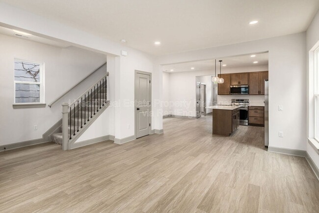 Building Photo - 117 Wisconsin Ave