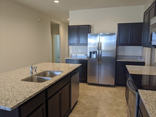 Building Photo - 36488 W Barcelona Ln
