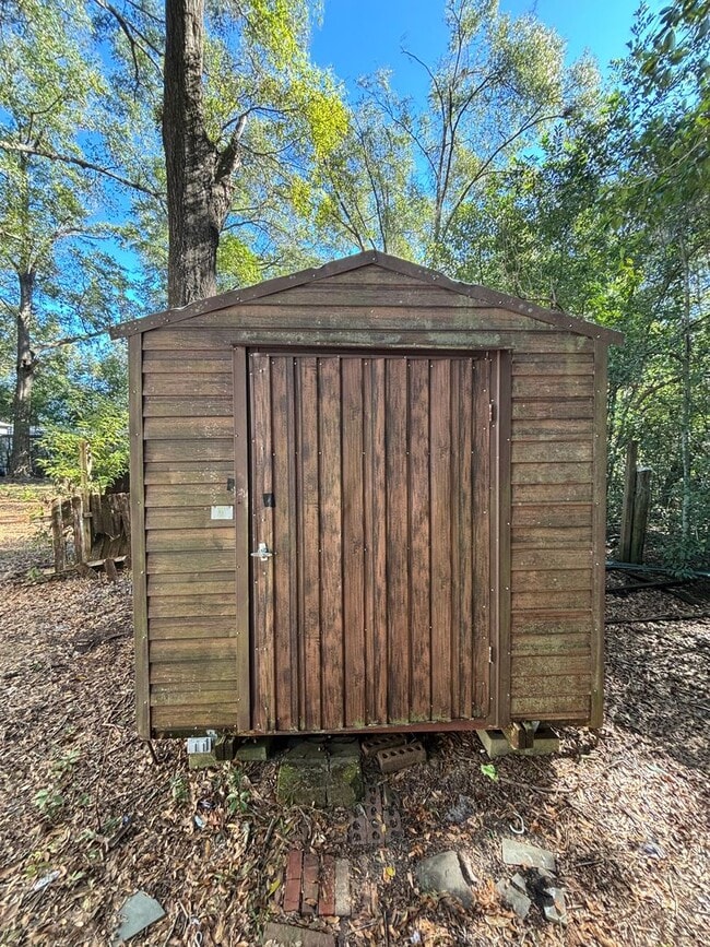 Building Photo - Cozy 1-Bedroom Home in Convenient Tallahassee Location
