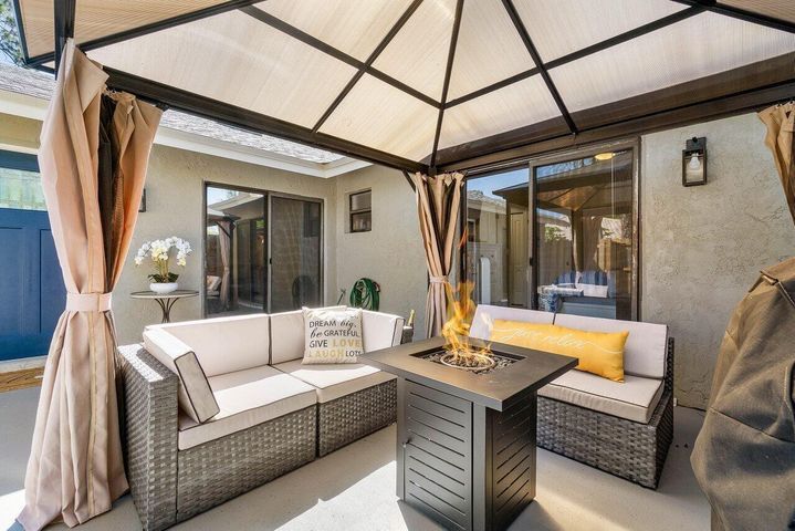 Building Photo - 1106 Hyacinth Pl