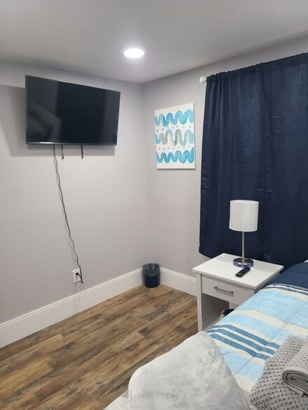 Building Photo - 1334 Waldon Rd