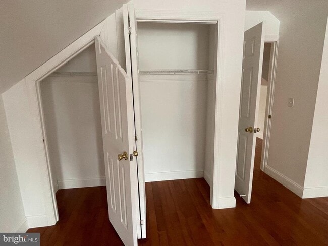 Building Photo - 106 W Camden Ave