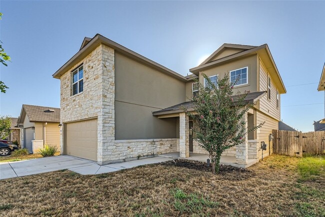 Building Photo - Awesome Amenities!
