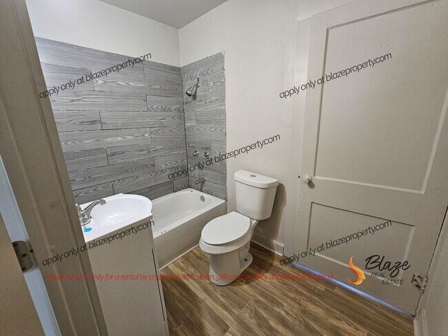 Building Photo - COMING SOON ! Charming 2-Bedroom Home ALL ...