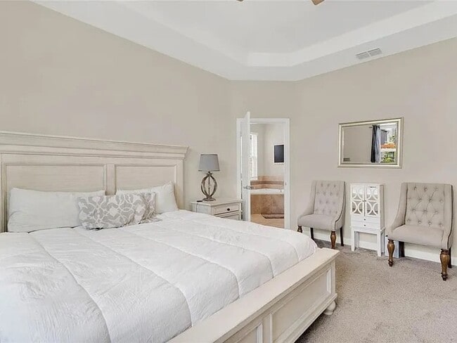 Building Photo - 11932 Satire St