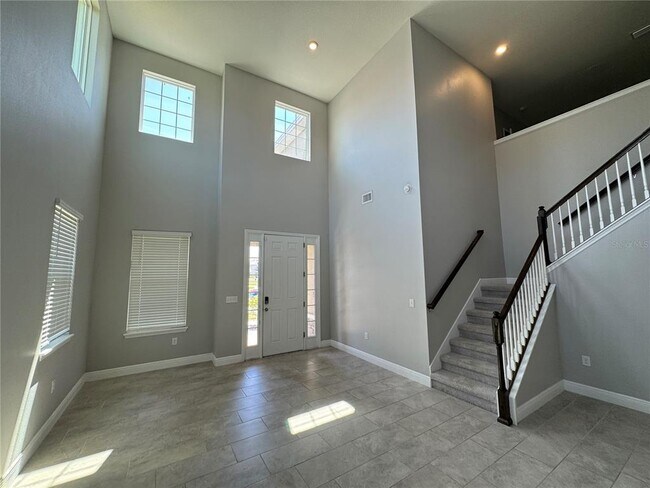 Building Photo - 1381 Bering Rd