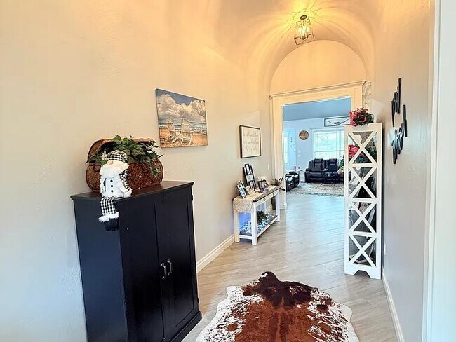 Building Photo - 2276 County Rd 1333