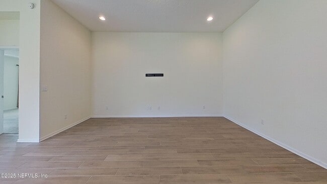 Building Photo - 12619 Itani Ct