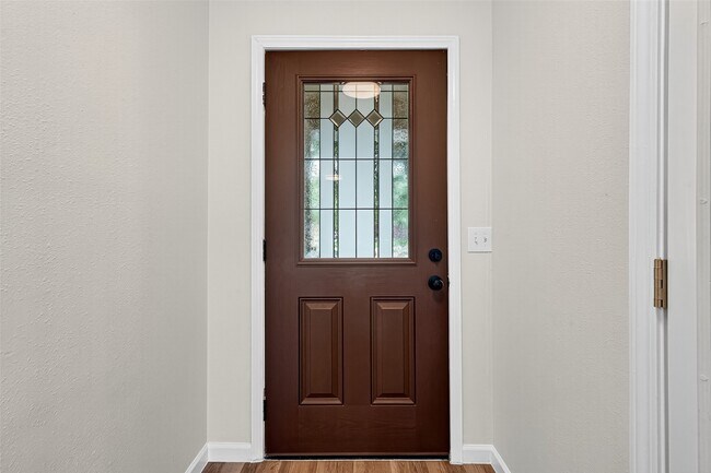 Building Photo - 14934 Sugar Falls Ct