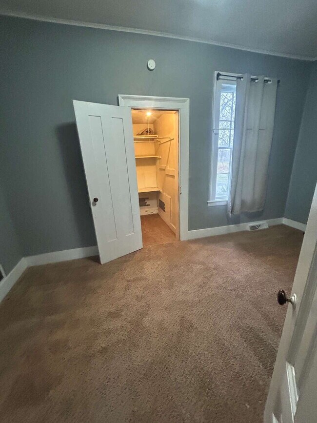 Building Photo - 1 Bedroom Apartment in Leicester - Available Immediately