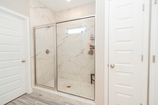 Building Photo - 1512 Long Needle Ct