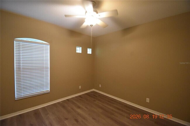 Building Photo - 644 Chesney Dr