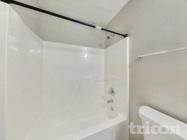 Building Photo - 4348 Persian Ct SW