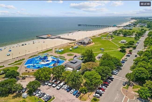 Building Photo - 31 Bay Front Pl