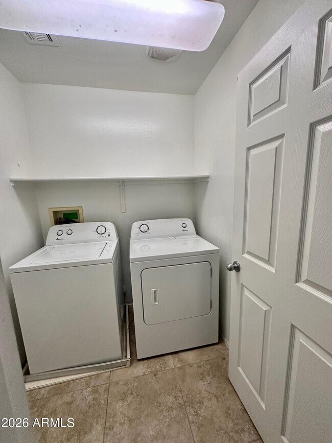 Building Photo - 12972 N 88th Ave