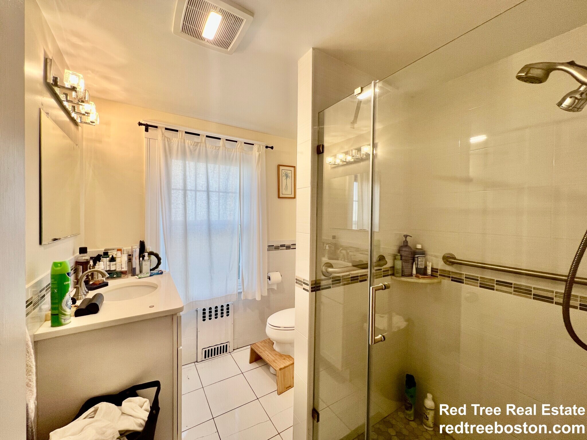 Building Photo - 118 Elgin St