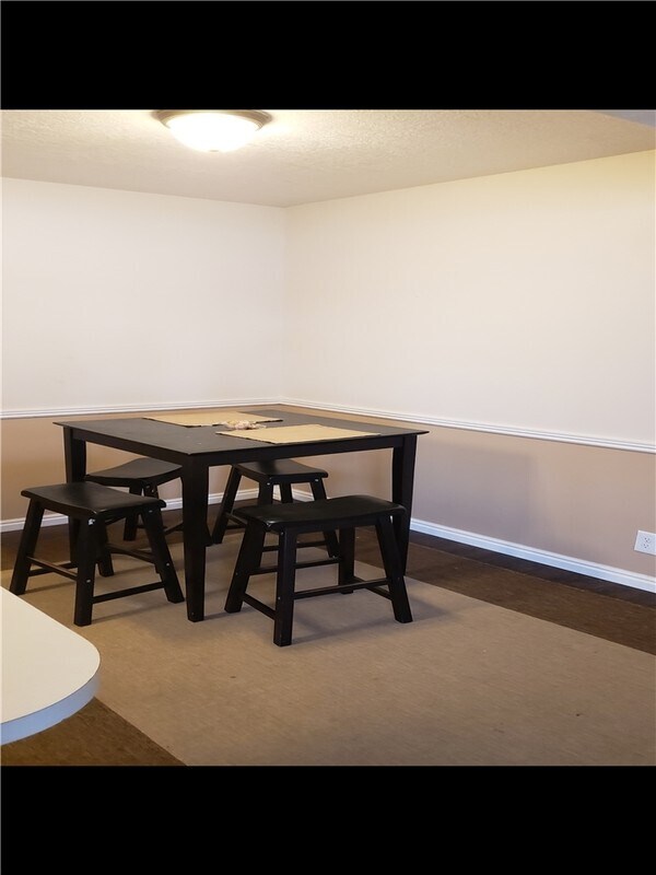 Building Photo - 1215 W 1420 N