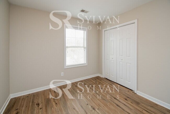 Building Photo - The Lifestyle You Deserve.
