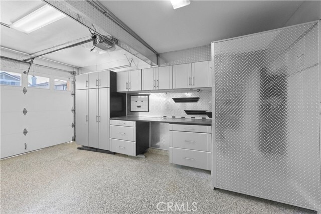 Building Photo - 29 Apache Dr