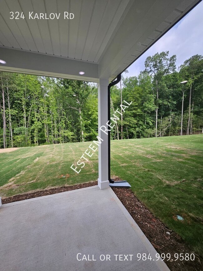 Building Photo - 324 Karlov Rd
