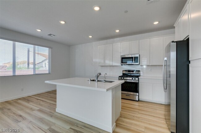 Building Photo - 1035 Valeria Rdg Ln