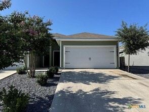 Building Photo - 626 Heathers Wy