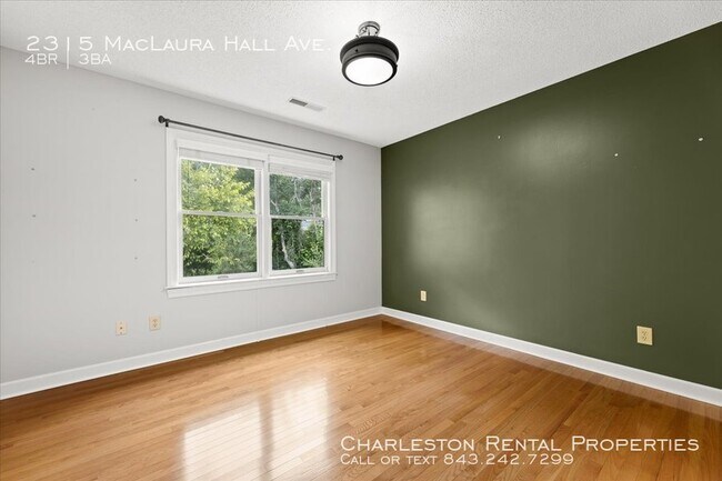 Building Photo - 2315 MacLaura Hall Avenue