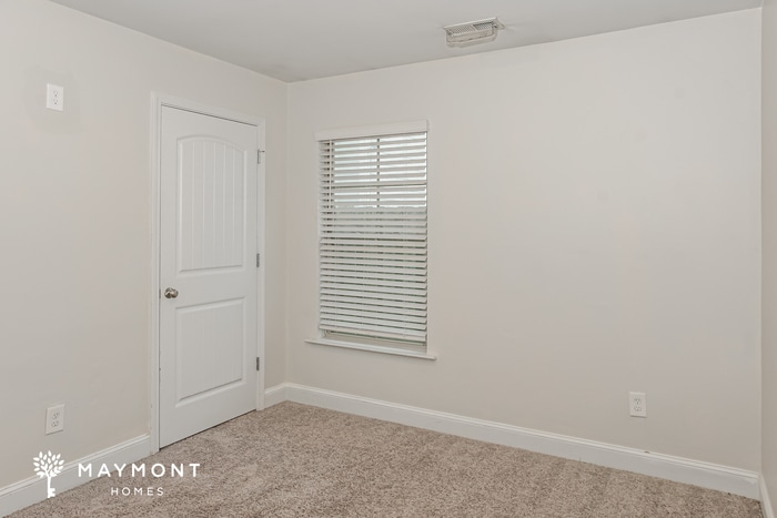 Building Photo - 236 Bermuda Lakes Dr
