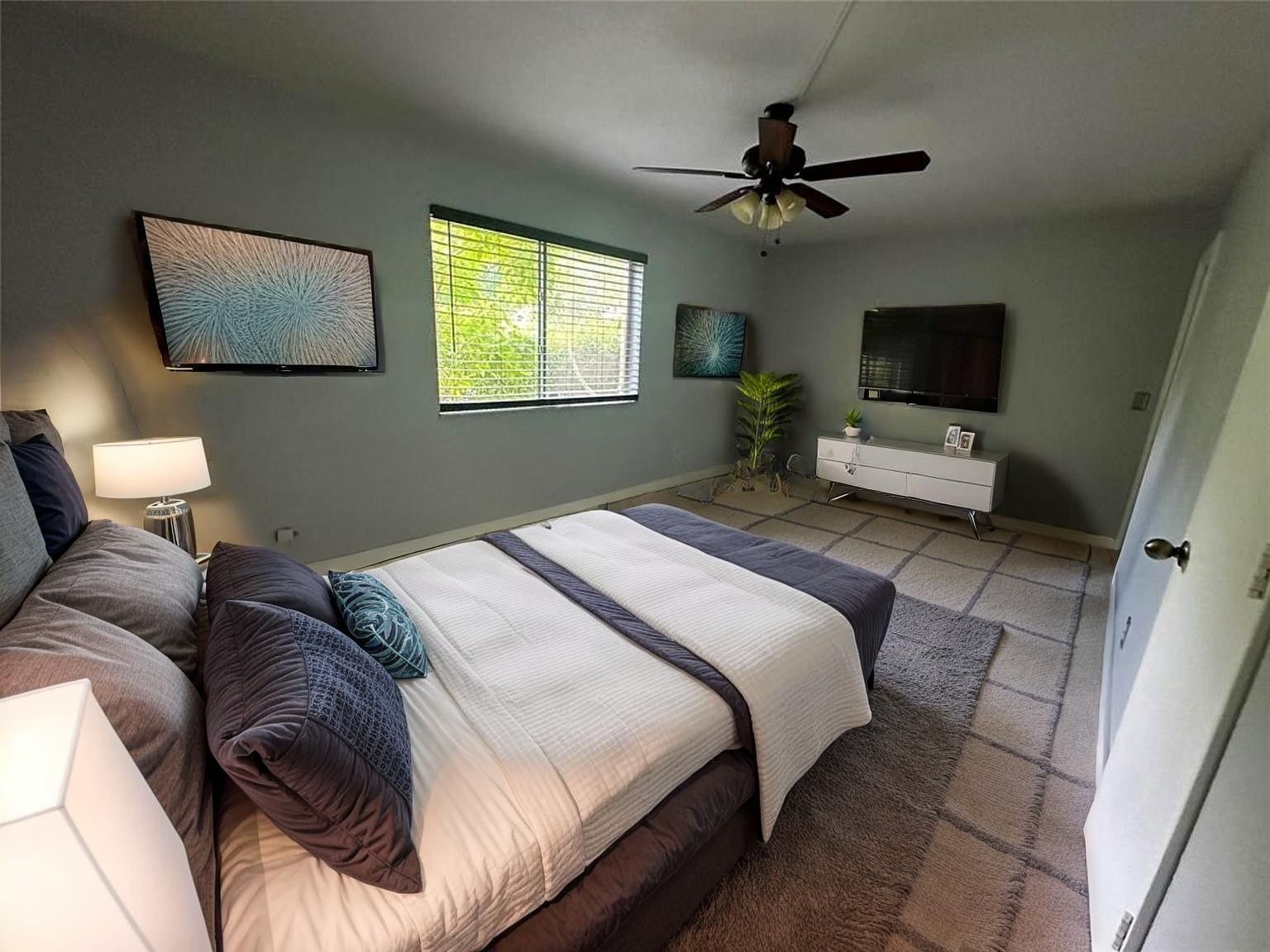 Building Photo - 3720 NW 115th Way