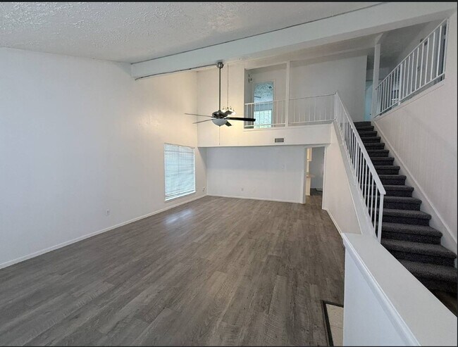 Building Photo - 3610 Timber Rock Ct