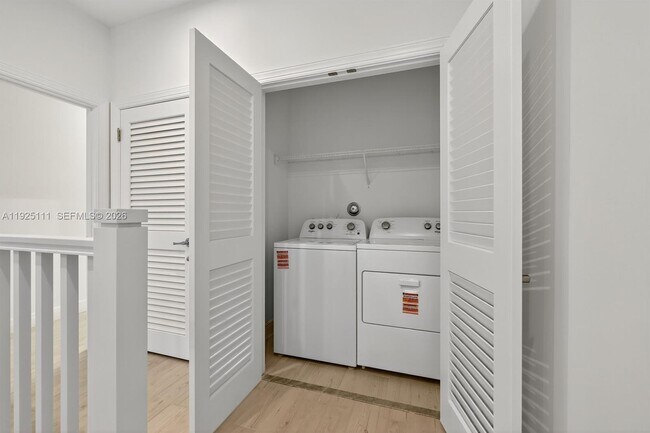 Building Photo - 3585 NW Solange Ct