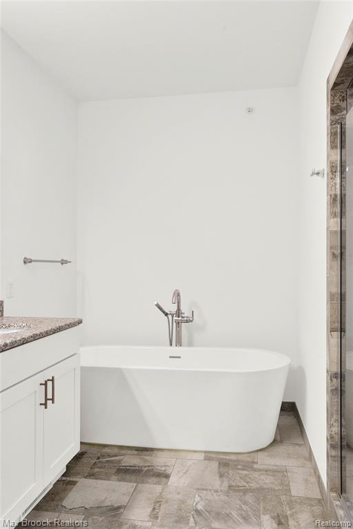 Building Photo - 431 S Eton St